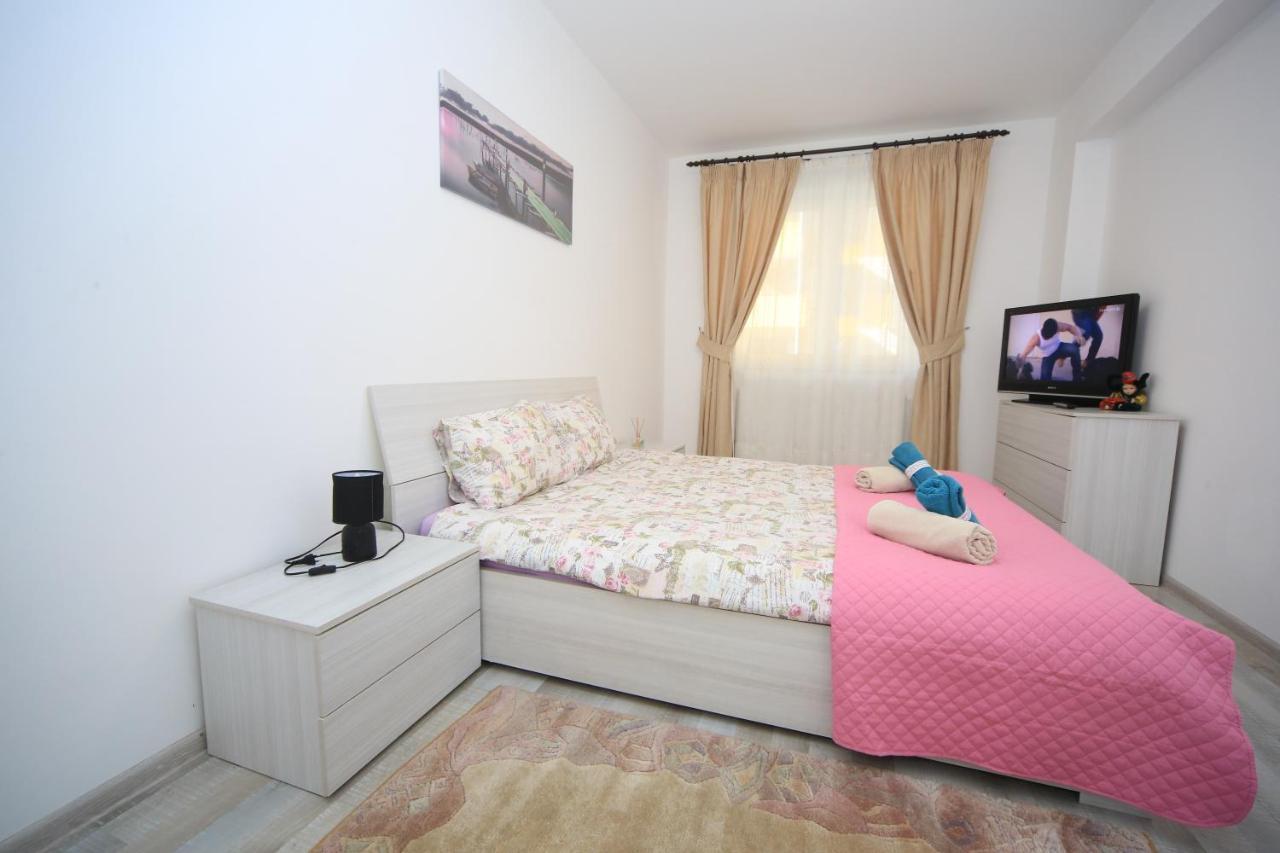 Happy Family Apartment Brasov Exterior photo