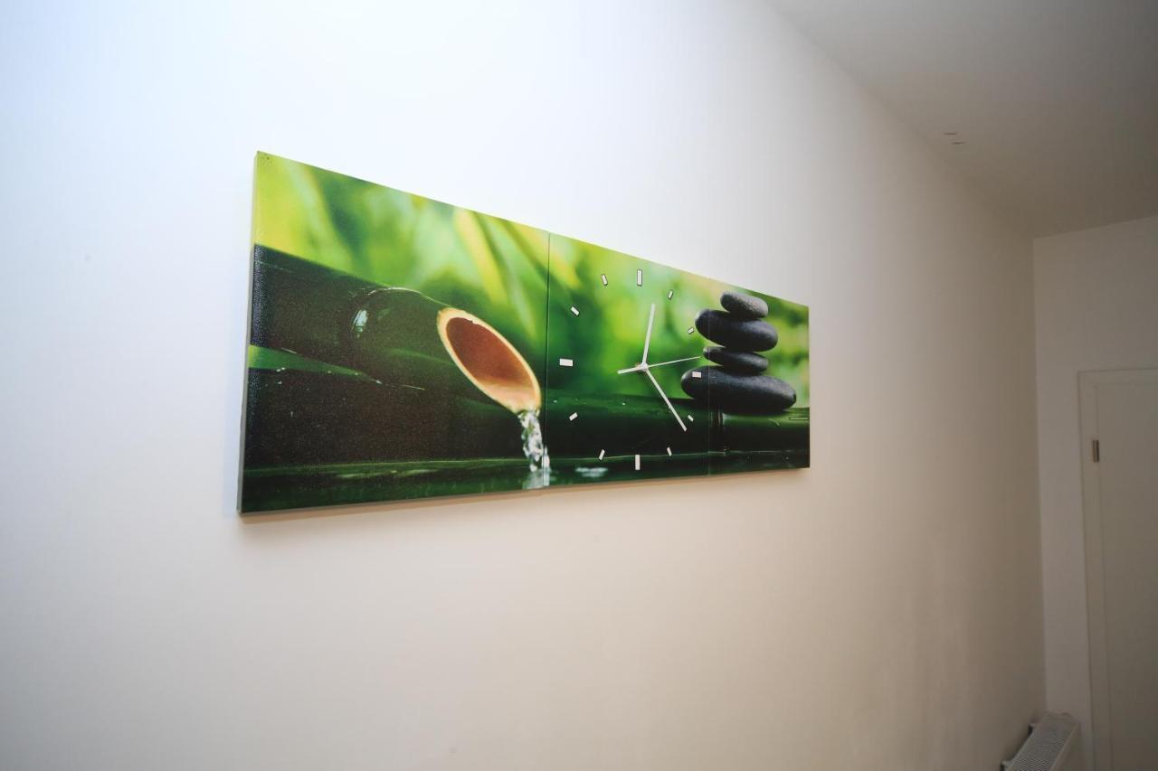 Happy Family Apartment Brasov Exterior photo